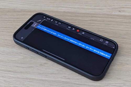 Si te has cansado de los tonos de llamada del iPhone, puedes crear uno personalizado con GarageBand