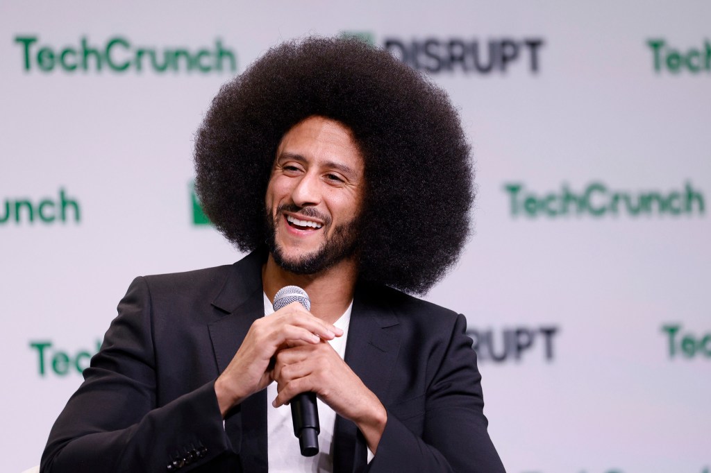 --- Colin Kaepernick: De Cuarto de la NFL a Emprendedor Revolucionario El desafío de innovar y romper barr